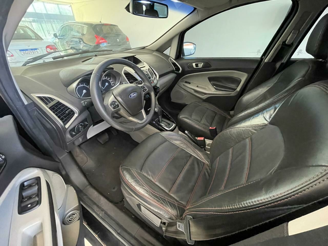 Imagem do veículo  FORD ECOSPORT 2.0 TITANIUM